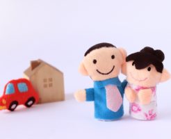 新居と夫婦の人形